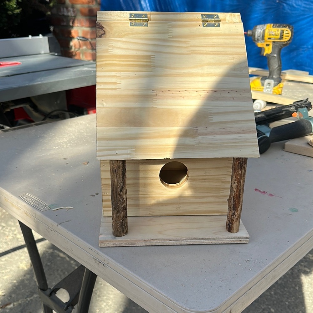 Natural Wooden Birdhouse